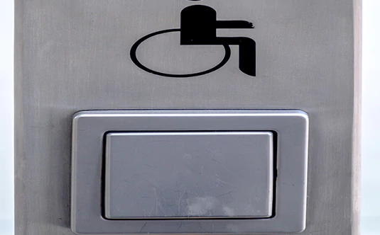 Electronic Locks &a Barriers in Vero Beach, FL